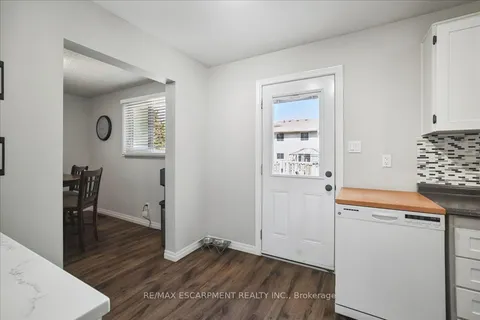 9 Inglewood Street, ON N3P 1A4