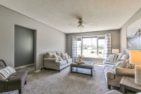 50000 Dingle Street, ON N5H 2R1