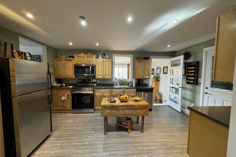 36 Madoc Street, ON K0K 2M0