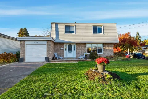 652 Spragge Crescent, ON K9A 4R4