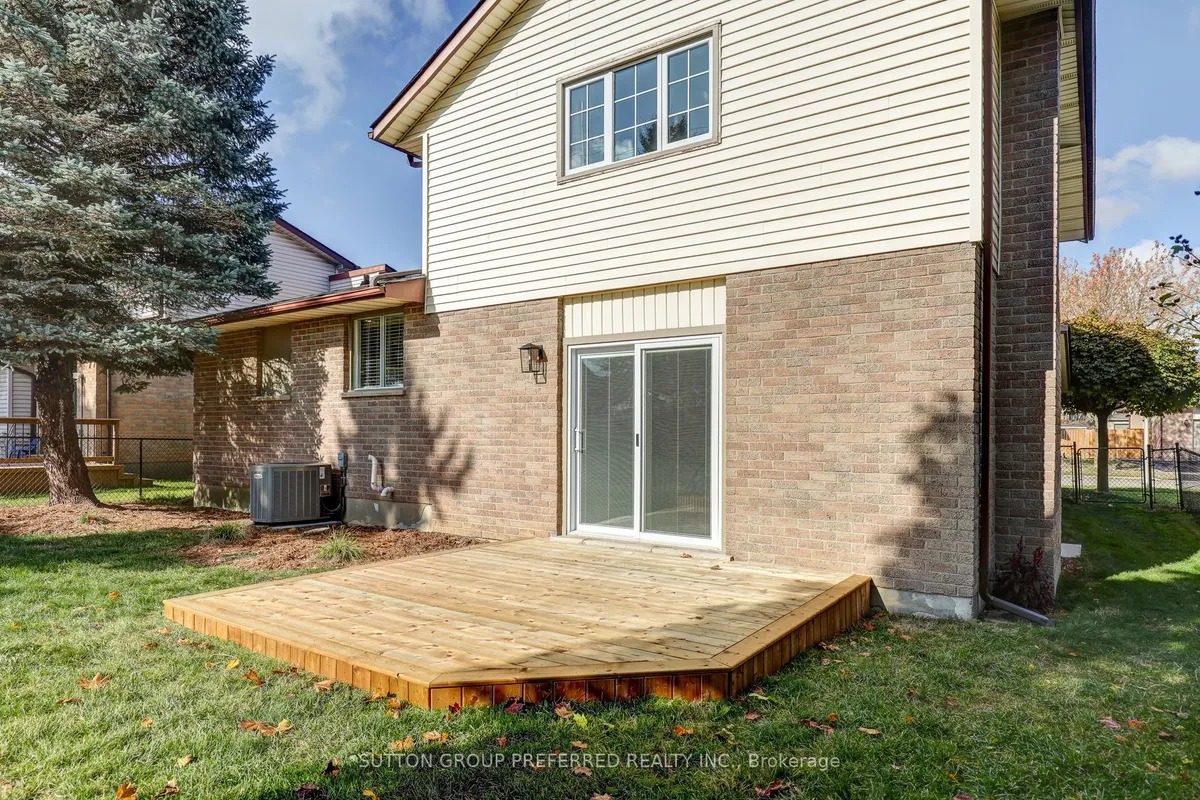 52 Bexhill Drive, ON N6E 1X2