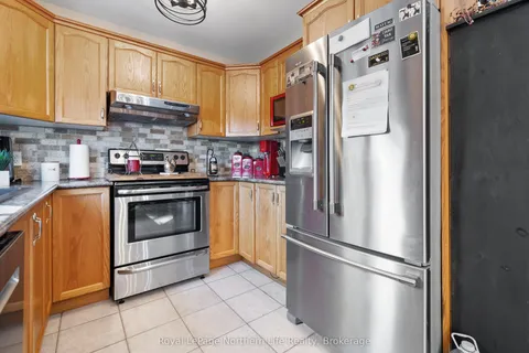 10 MARIAH Street, ON P1A 4L9