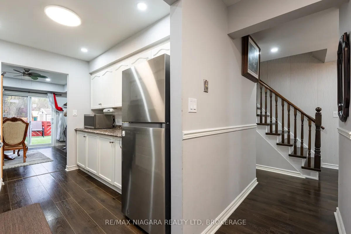 201 Windsor Street, ON L3C 7E3