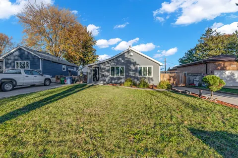 2616 Tourangeau Road, ON N8W 4N9