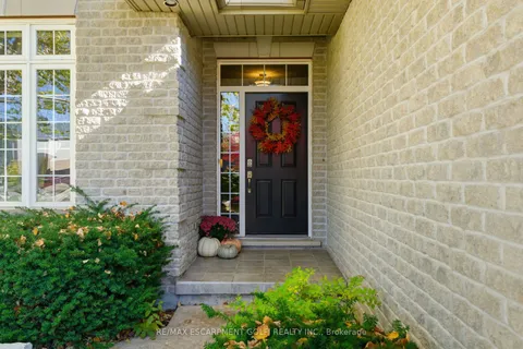 81 Timber Creek Crescent, ON L0S 1E4