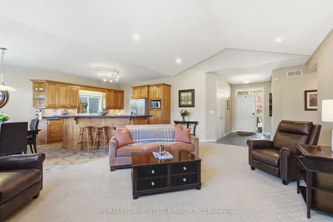 81 Timber Creek Crescent, ON L0S 1E4