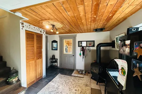 130 Henry Street, ON N0G 2P0