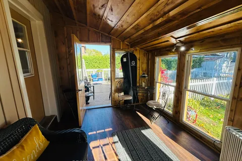 130 Henry Street, ON N0G 2P0