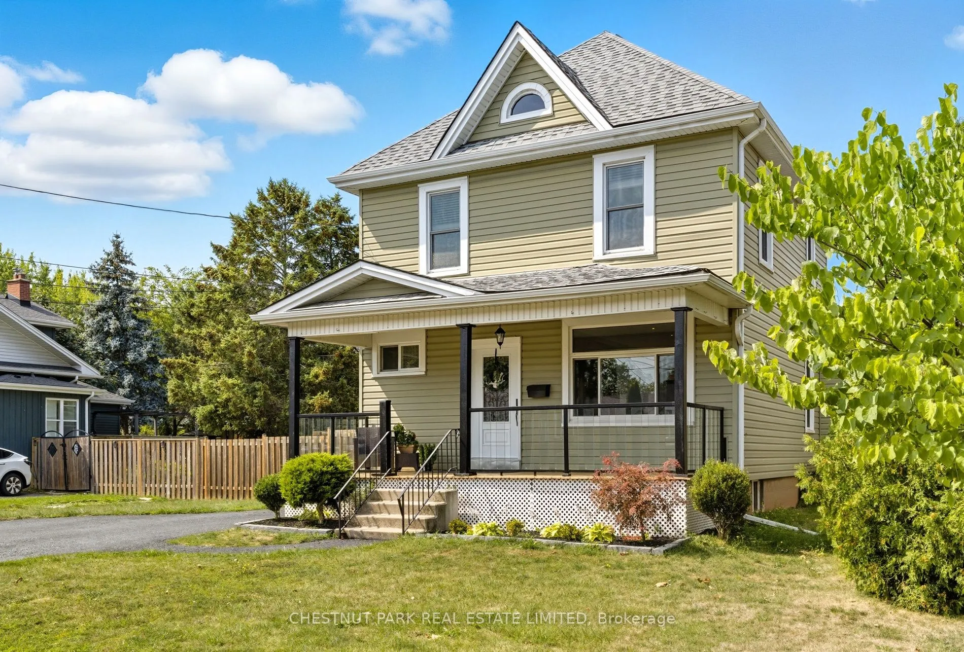 11 Fairview Road, ON L3M 3L1