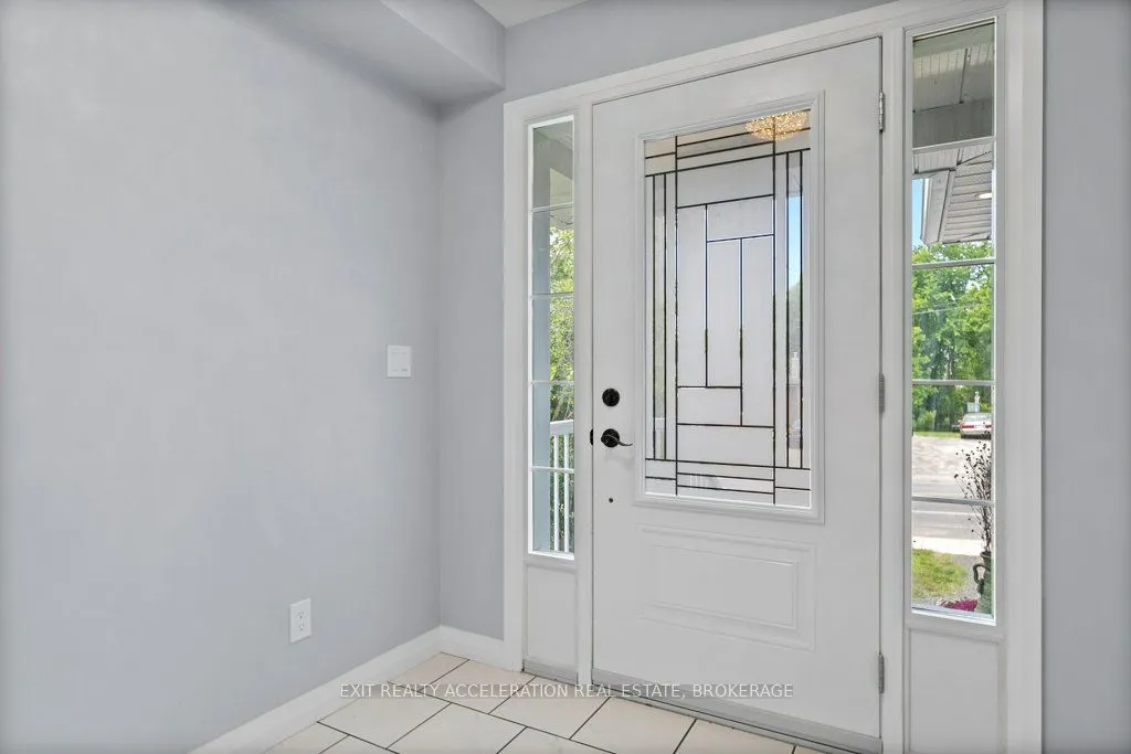 100 Palace Road, ON K7R 3B3