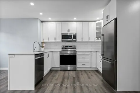 100 Palace Road, ON K7R 3B3