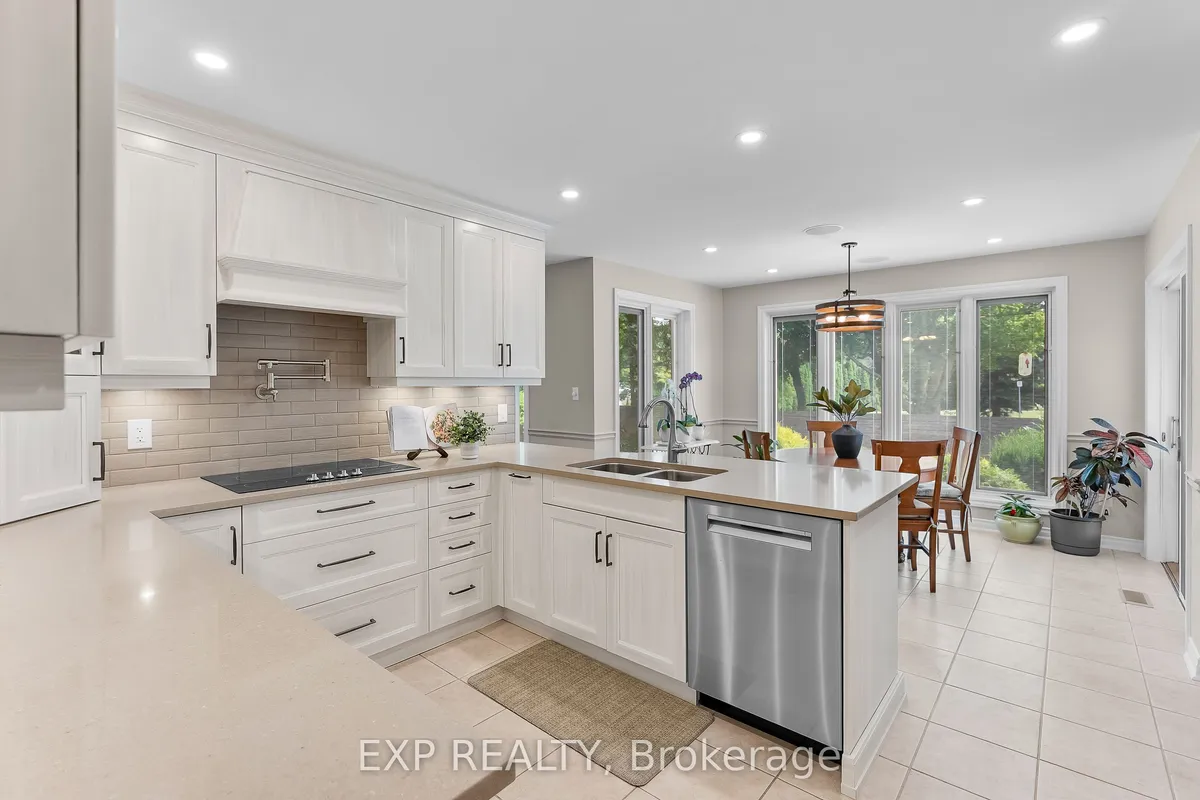 6748 January Drive, ON L2J 4J4