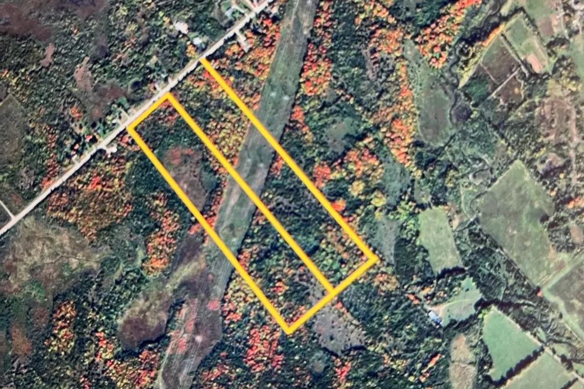 6710b Roger Stevens Acres, ON K7A 2B2