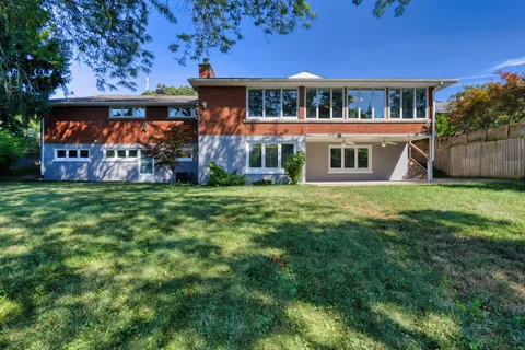 28 MARSDALE Drive, ON L2T 3S3