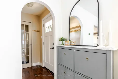 130 Hazlitt Street, ON K9H 1L5