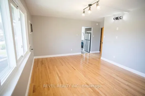 415 Chatham Street, ON N3S 4J4