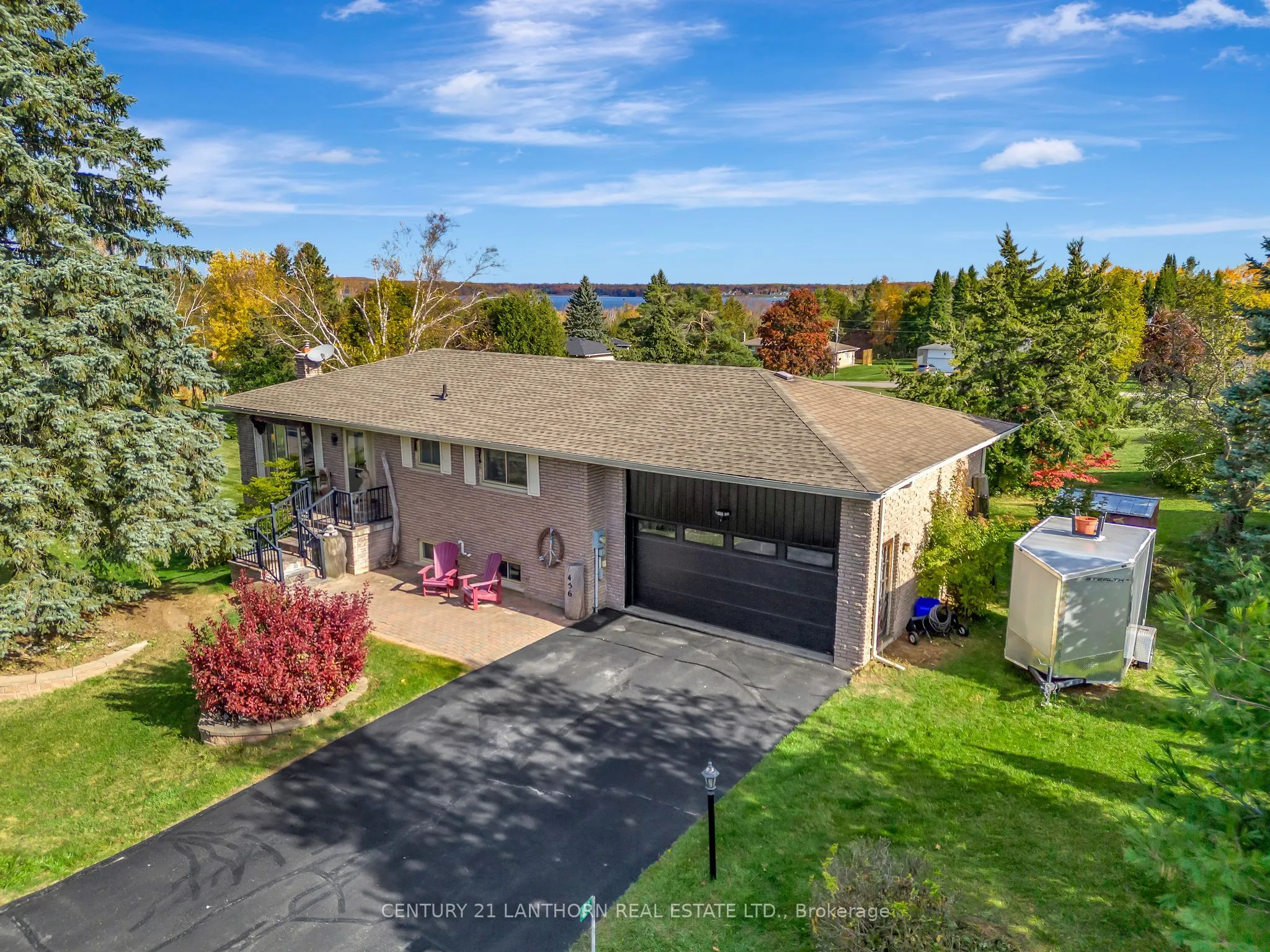 456 OLD SURREY Lane, ON K0M 1A0