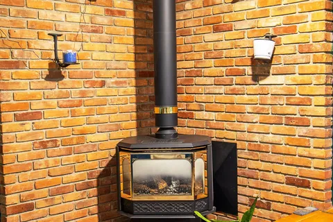 111 Adelaide Street, ON K9V 4L9