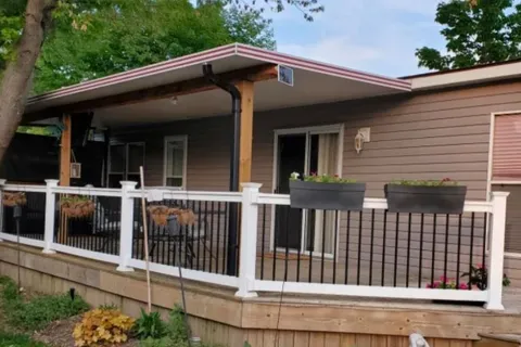 4895 Lakeshore Road, ON N0N 1J6