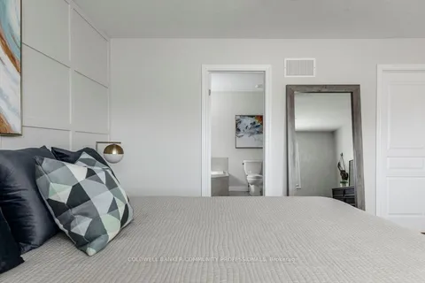 142 Painter Terrace, ON L8B 0V9