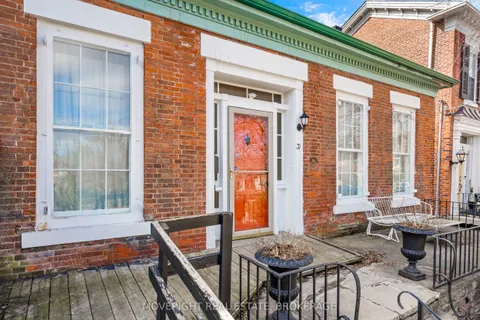 31 Yates Street, ON L2R 5R3