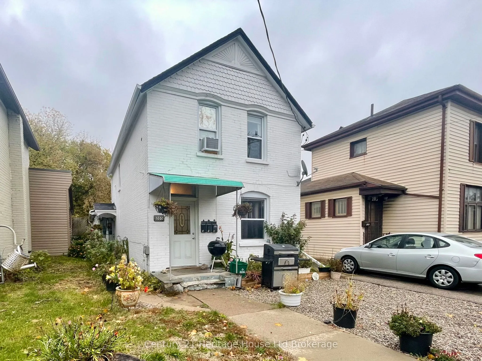 205 William Street, ON N3T 3L6