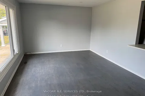 89 Greeningdon Drive, ON L9A 3A8