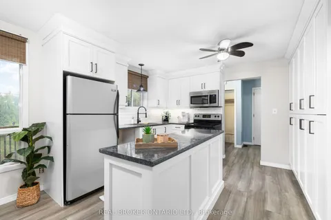 9061 County 44 Road, ON K0E 1X0