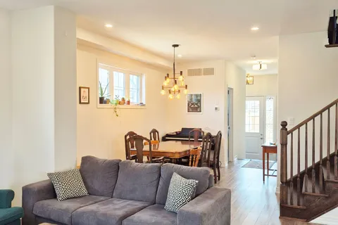 1056 Rippingale Trail, ON K9H 0J8