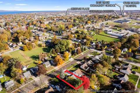 769 7th A Street, ON N4K 1K6