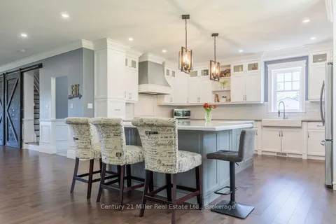 5583 3rd Line Road, ON N0B 1Z0