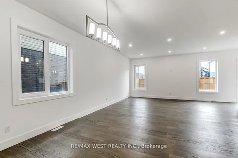 92 Poole Crescent, ON N0L 1R0