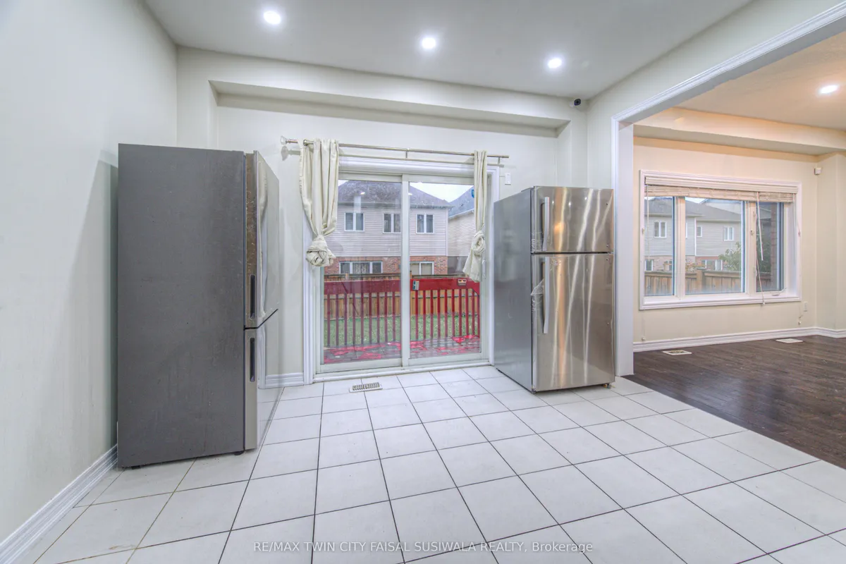 52 Weatherall Avenue, ON N3H 0C1