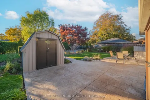 38 Albany Drive, ON L2N 3T5