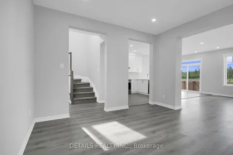 116 Unity Place, ON K2S 2Y8