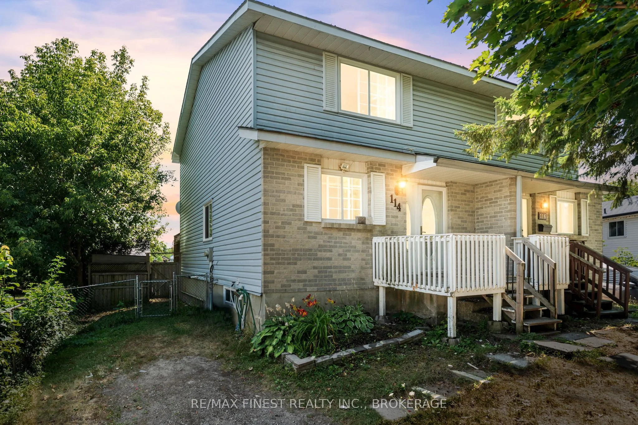 114 Jean Worrell Crescent, ON K7K 6T3
