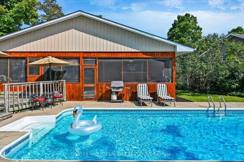 121 Queen Street, ON K0M 1N0