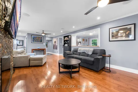 10042 Wiiloughby Drive, ON L2E 6S6