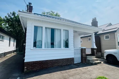 346 Wharncliffe Road, ON N6J 2L8