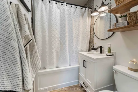 77 Ellen Street, ON L2A 4C9