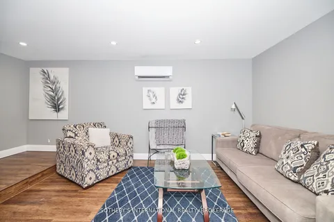 7186 Garner Road, ON L2H 0X7