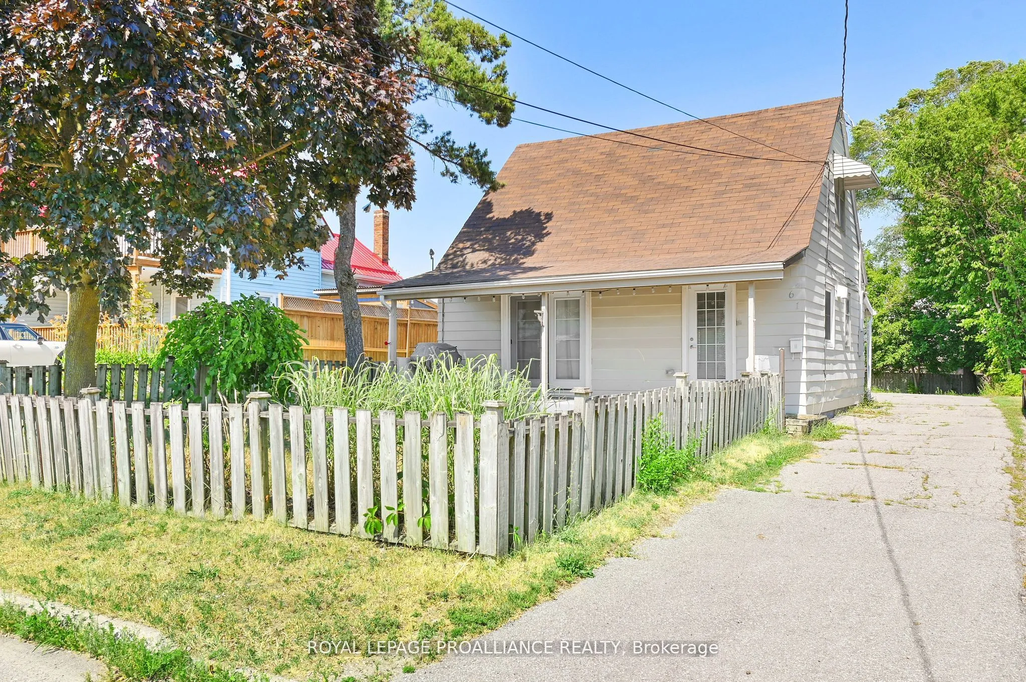 61 Delaney Street, ON K8V 4L7