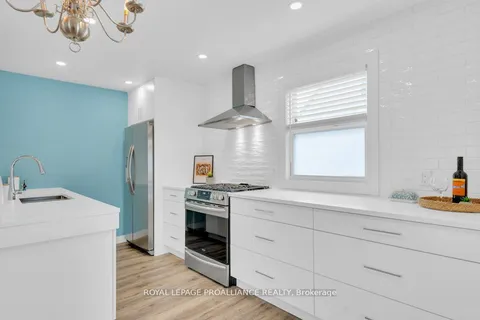 61 Delaney Street, ON K8V 4L7