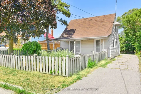 61 Delaney Street, ON K8V 4L7