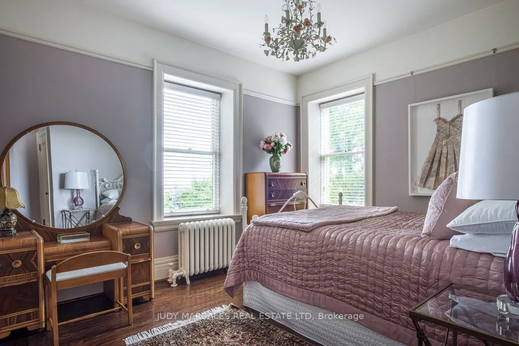 77 Claremont Drive, ON L9C 3N4