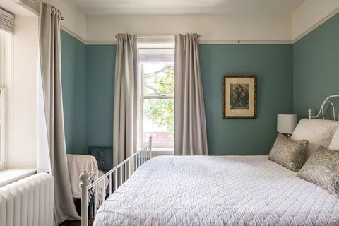 77 Claremont Drive, ON L9C 3N4