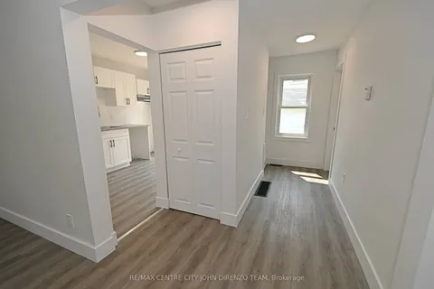 52 Woodworth Avenue, ON N5P 3J8