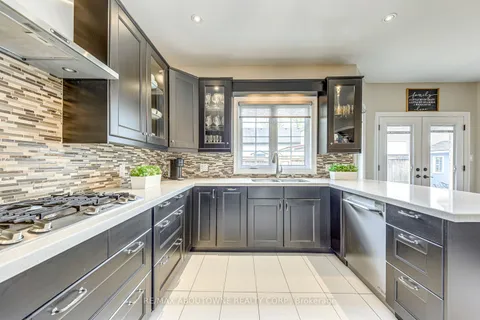 20 Vinegar Hill Street, ON L0R 2H0