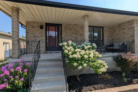 249 Whitelock Street, ON N5A 7L2