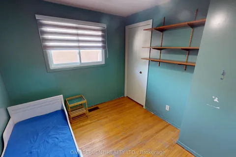 43 Loyalist Drive, ON L3C 2X9